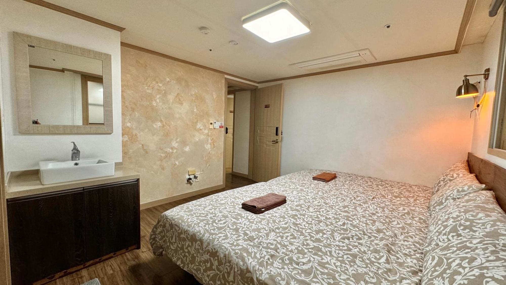Roi Guesthouse Seoul Exterior photo